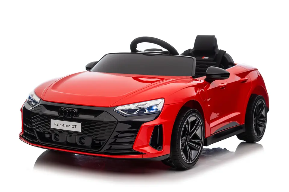 AUDI RS e-tron GT Kinderauto von SIMRON in Rot, schräg vorne
