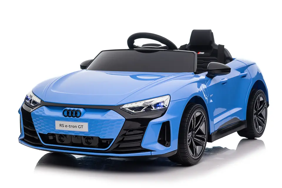 AUDI RS e-tron GT Kinderauto von SIMRON in Blau, schräg vorne