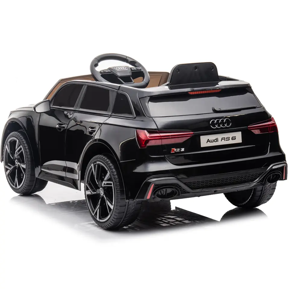 AUDI RS6 Kinderauto von SIMRON in Schwarz, schräg hinten