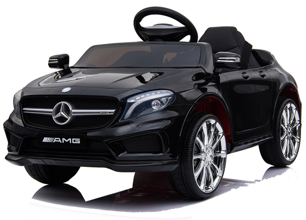 Mercedes-Benz GLA45 AMG Kinderauto von SIMRON in Schwarz, schräg vorne
